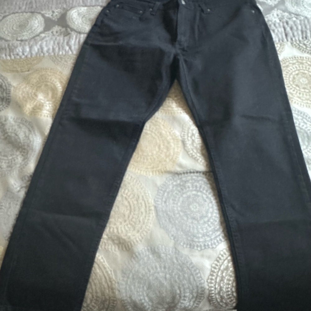 Men’s Black Levi’s Straight-Leg Jeans 38/32